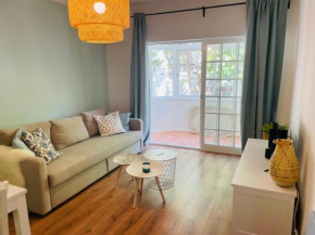 Cascais 2 bedroom apartment with sunny terrace